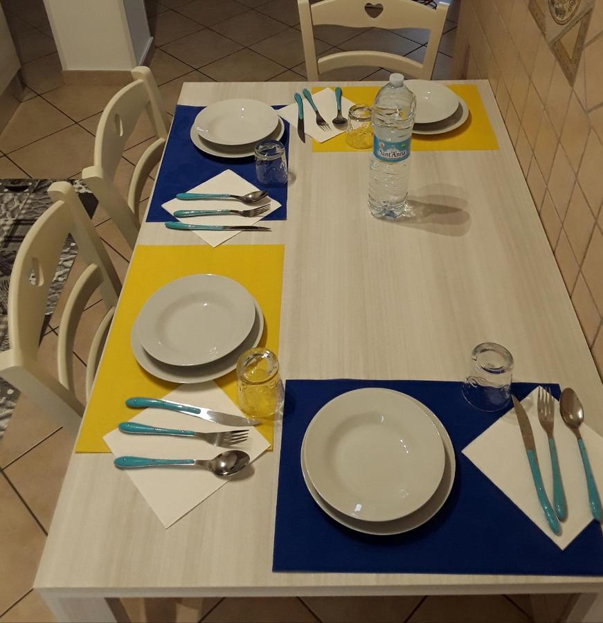 Casa Vacanze Gala 피우미치노 외부 사진